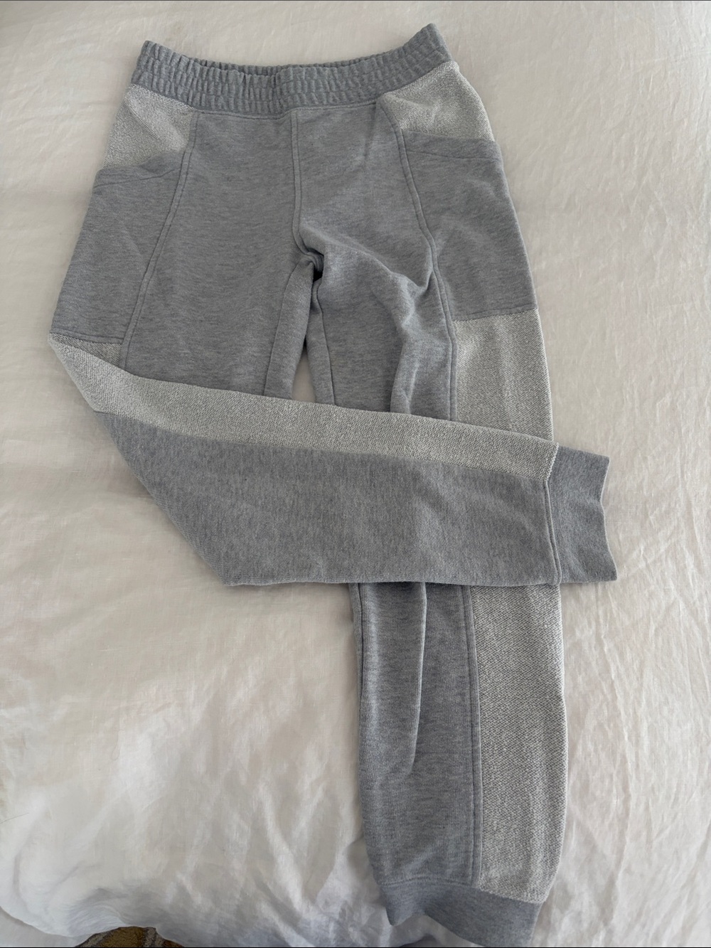 Rails Gray Heather Joggers. Small